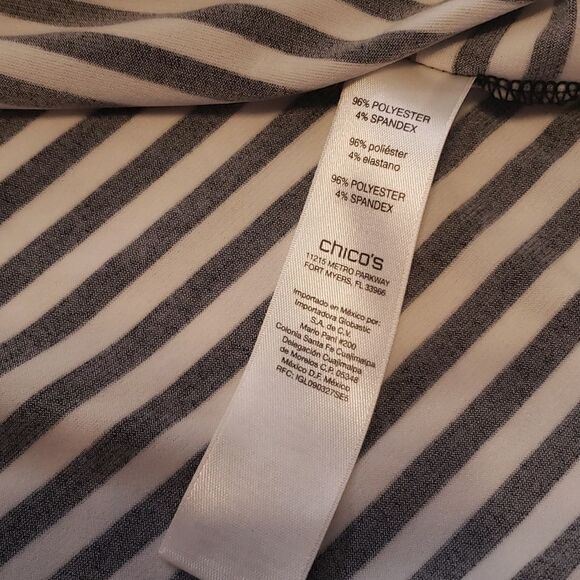 Chicos Top  - Picture 9 of 9